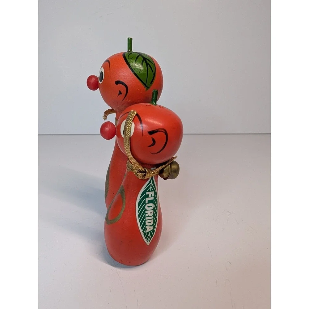 Anthropomorphic Salt Pepper Shakers Orange Wood Magnetic Vintage‎ 1950-60s Japan